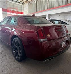 کرایسلەر 300